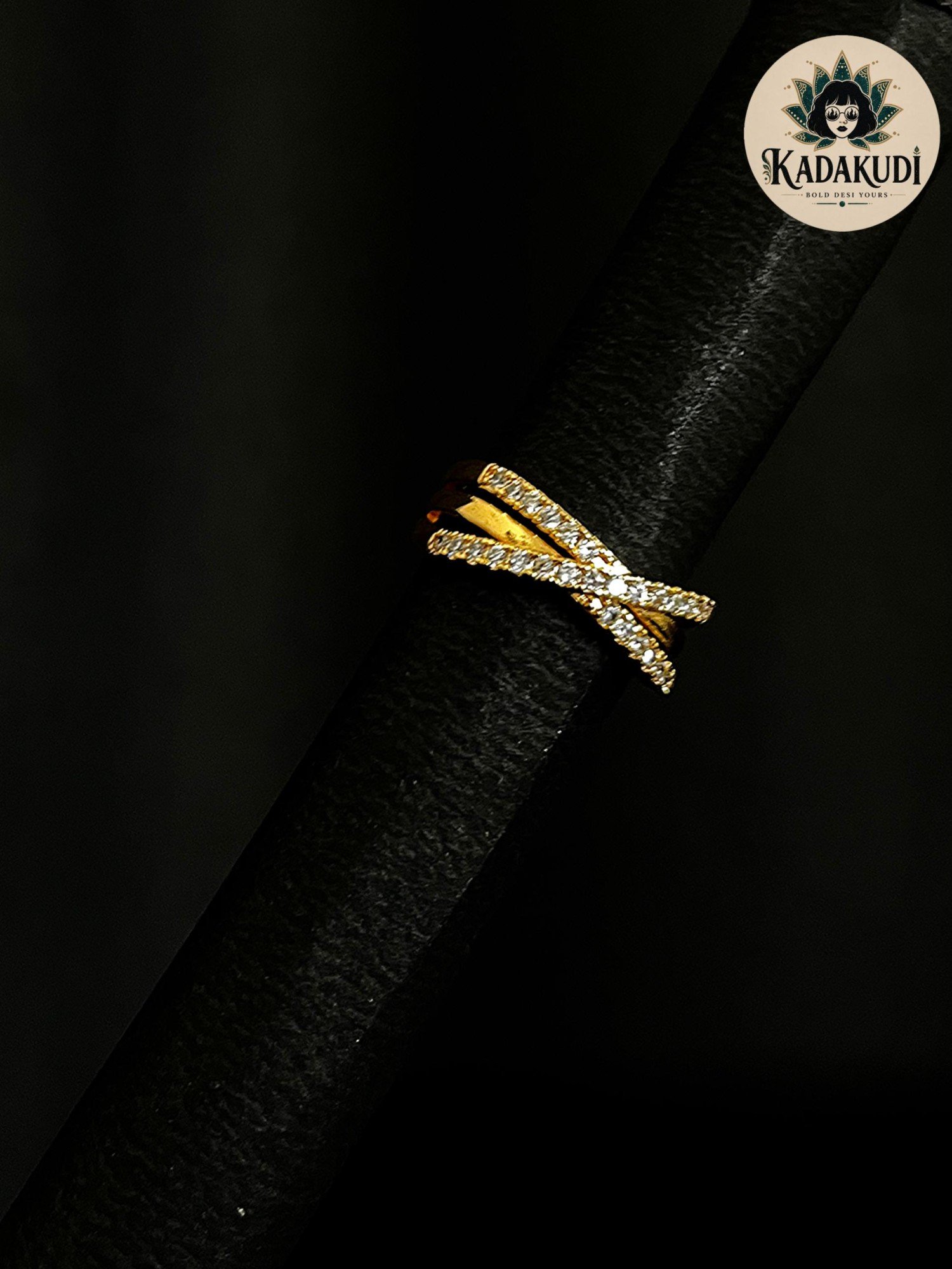 Gold Crisscross Stone Ring by Kadakudi