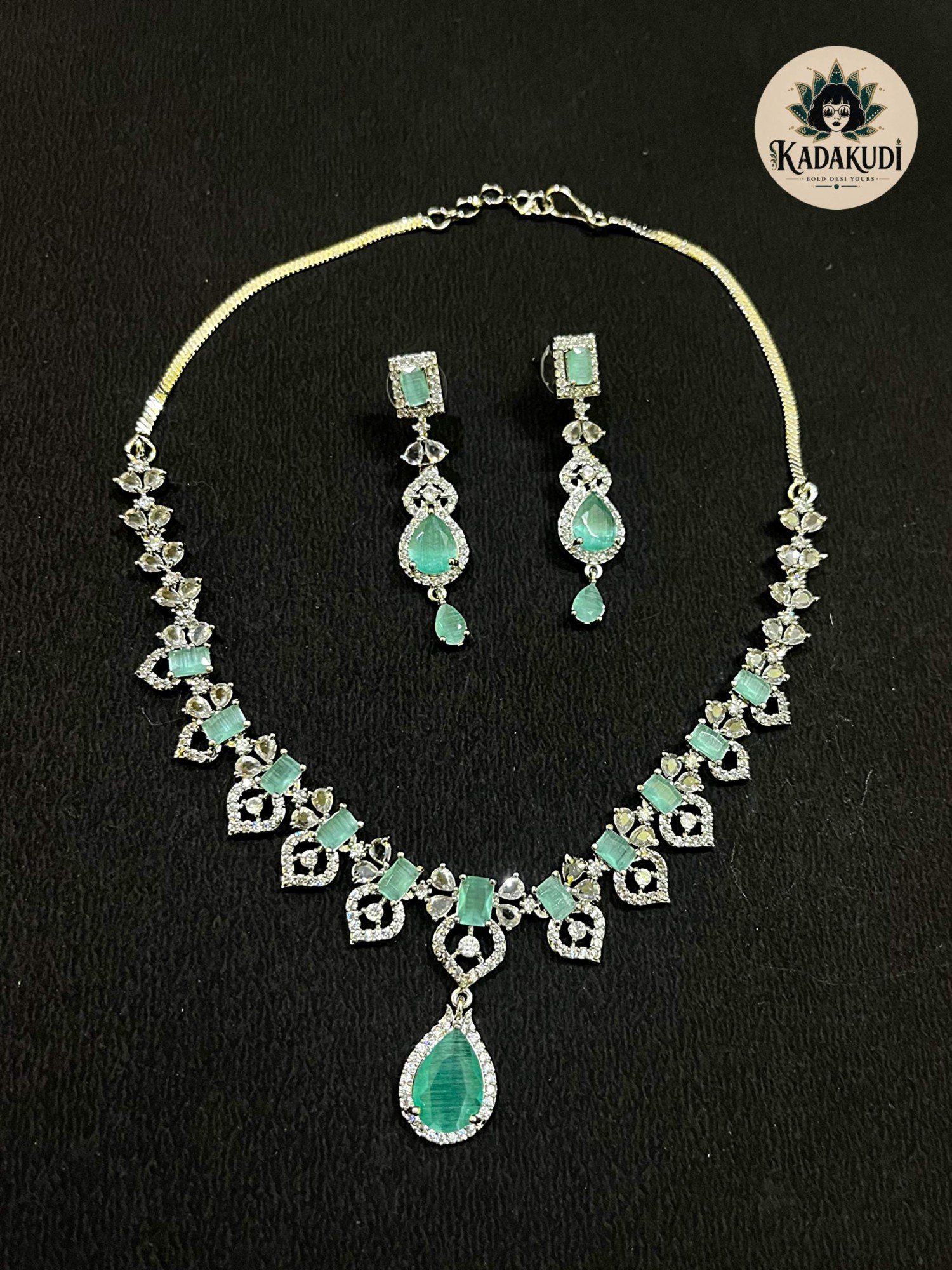 Mint Green Stone Necklace Set by Kadakudi