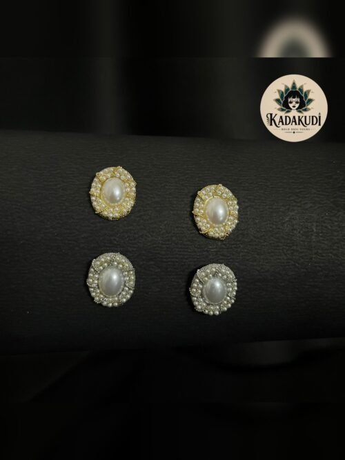 Pearl Cluster Oval Studs Pearl Cluster Oval Studs by Kadakudi